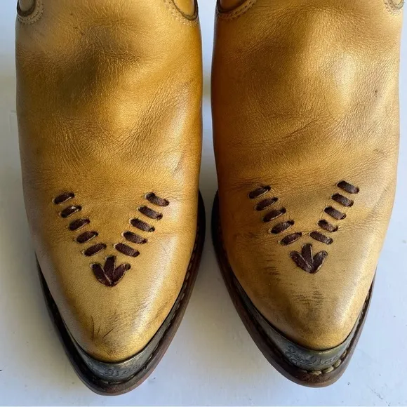 Zodiac USA Vintage Cowboy Boots Women’s Western Heeled Shoe Tan Leather Size 5.5